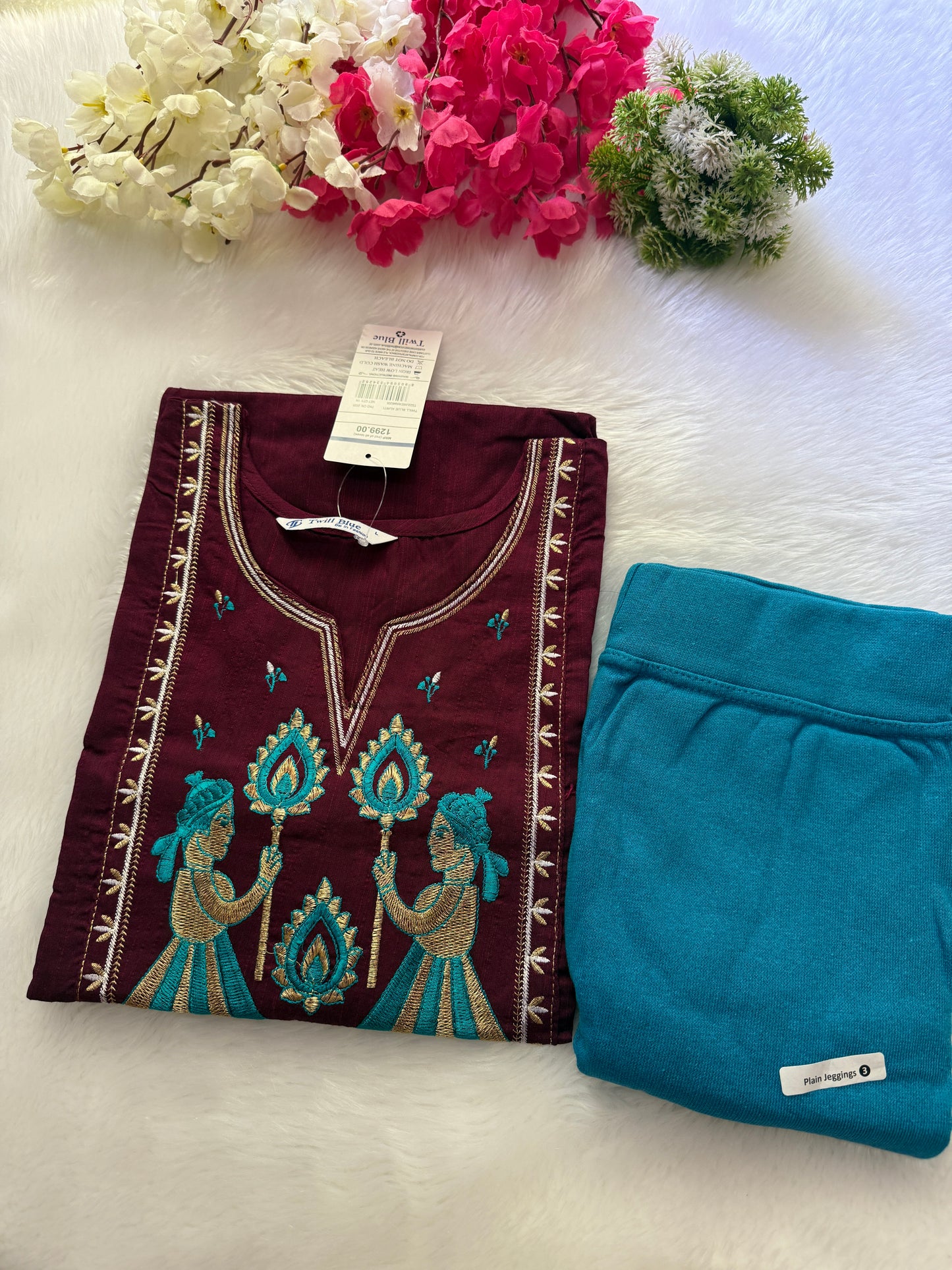 Kurti with jeggins combo