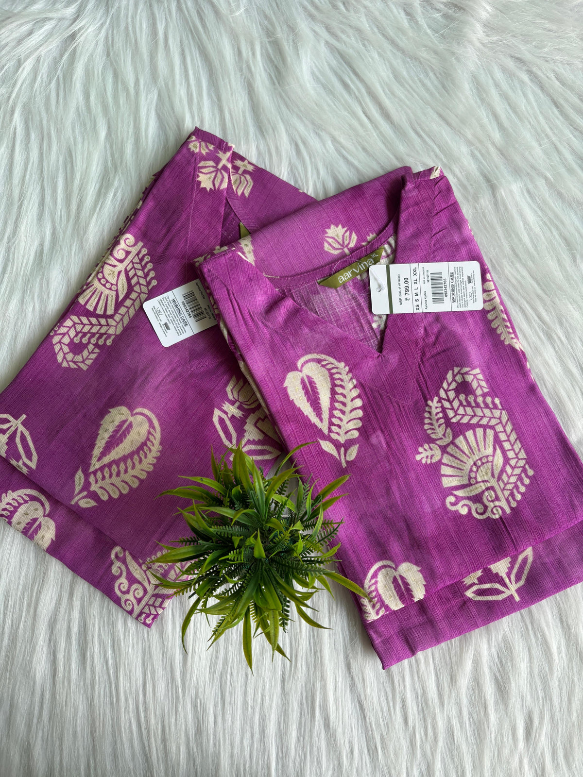 Vatican Kurtis