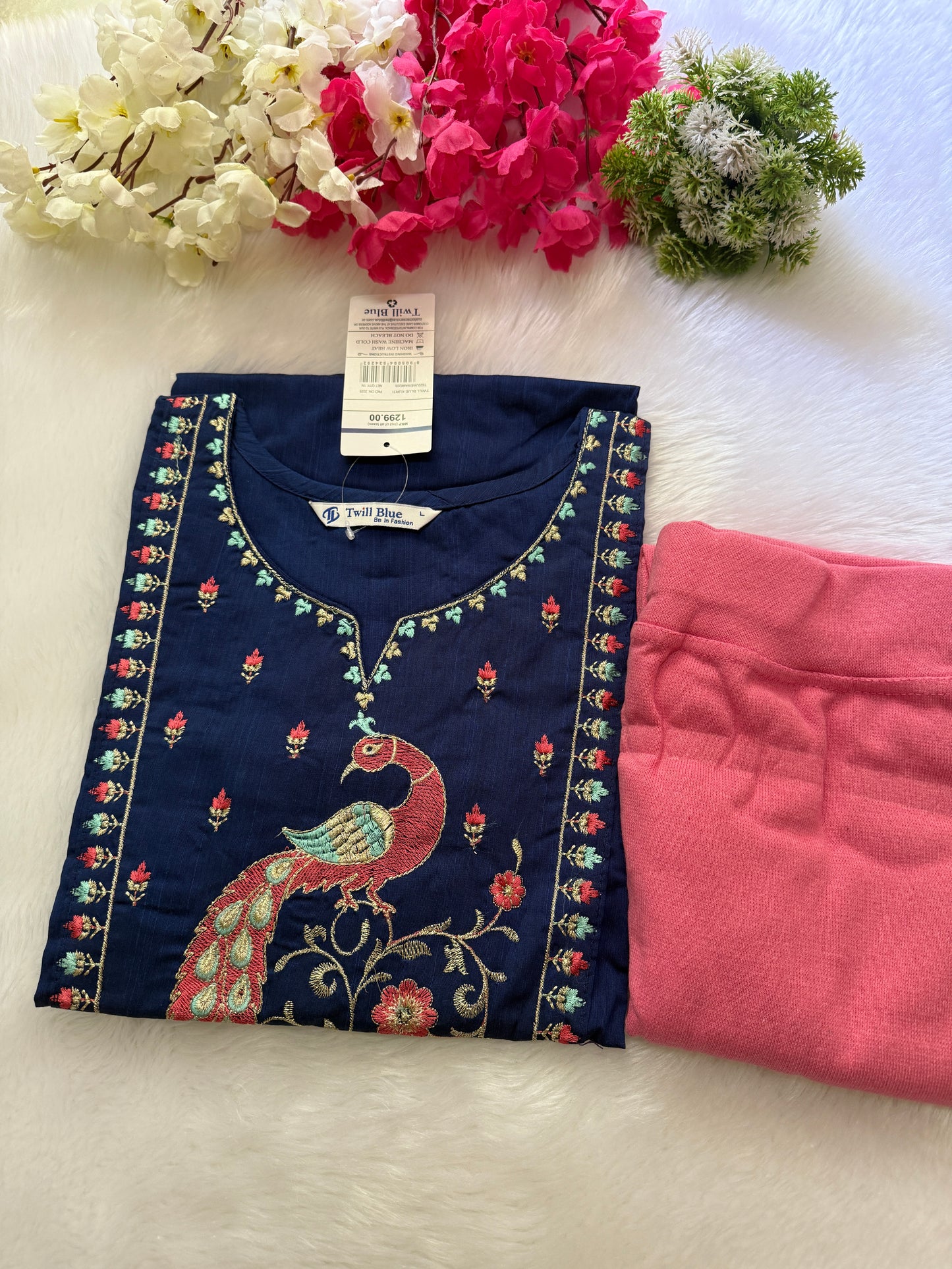 Kurti with jeggins combo