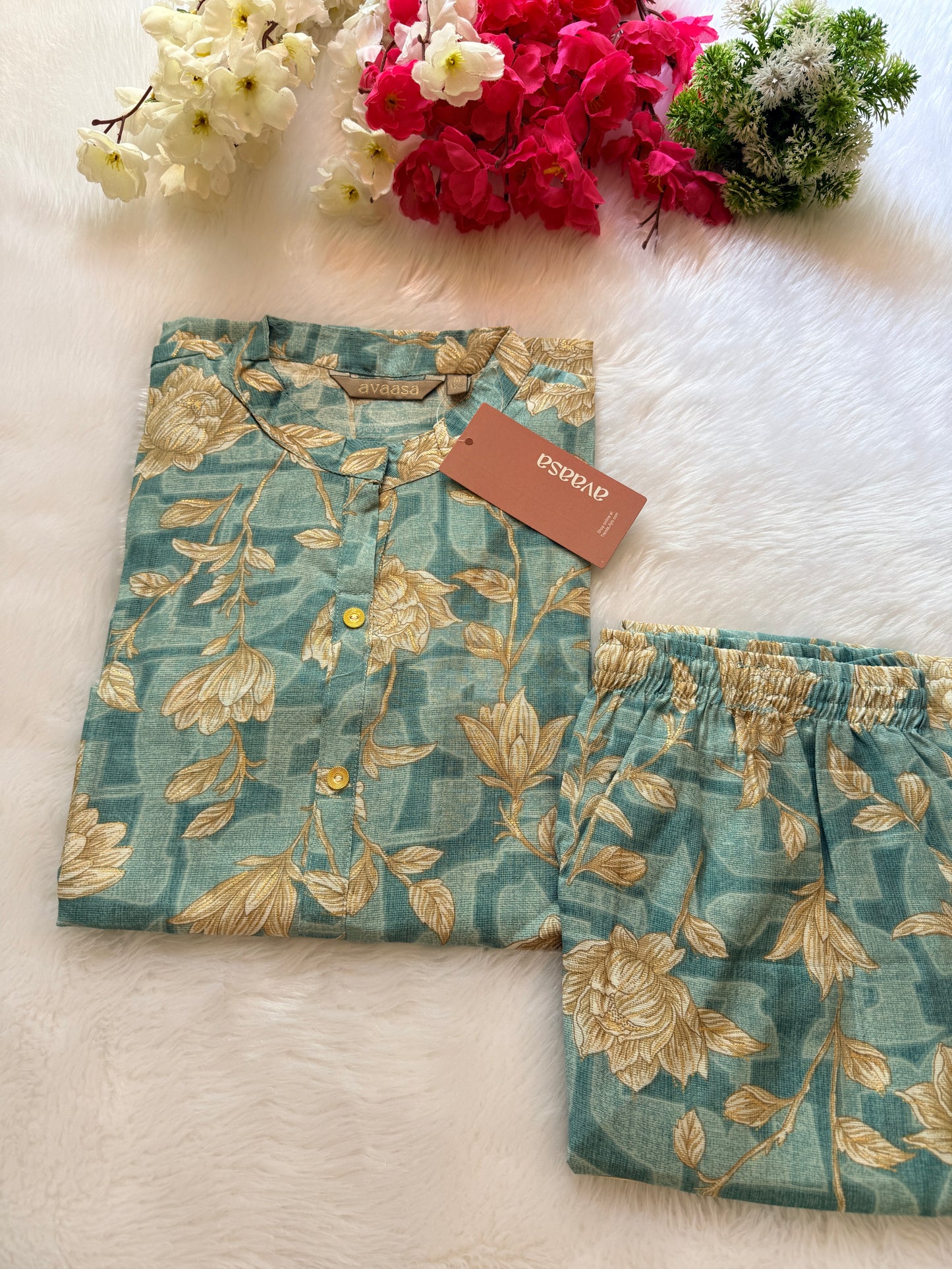 Avaasa kurti pant sets